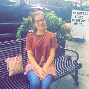 Meet your Posher, Madison